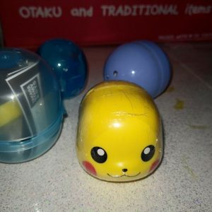 4 gashapon du Japon - Pikachu-